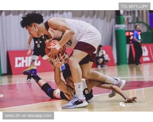 太阳连续防守回收扼杀对手快攻